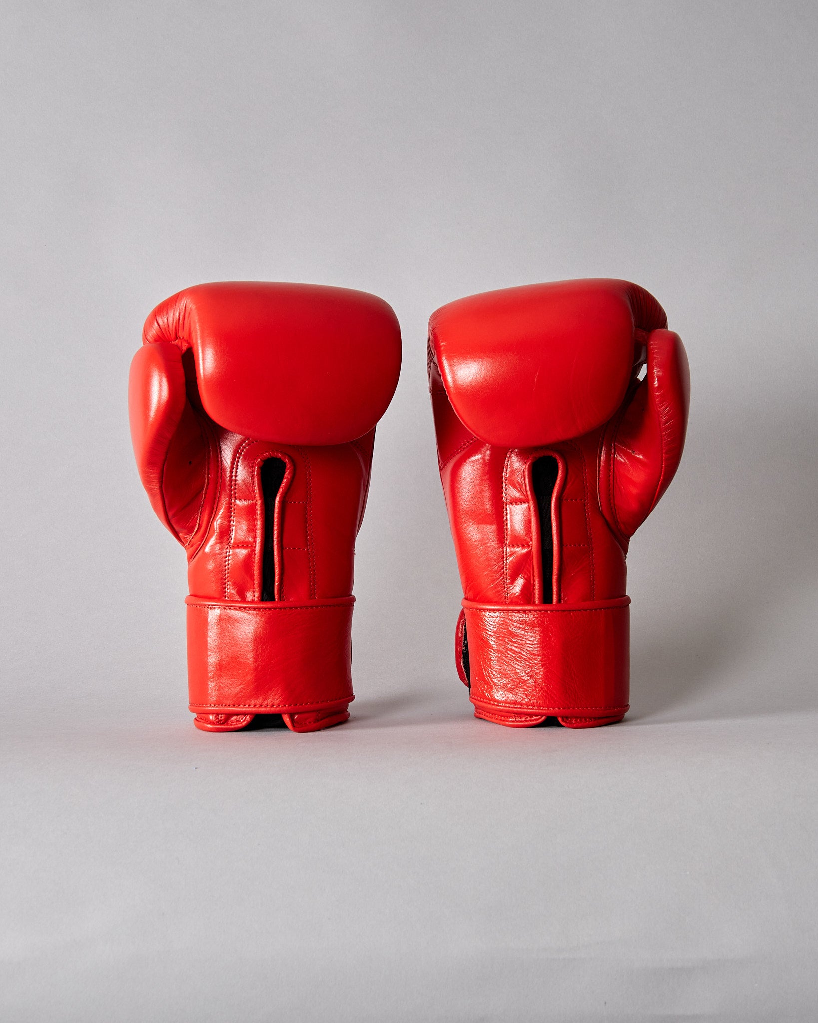 The Park Gym Ultra Boxing Gloves (Red)